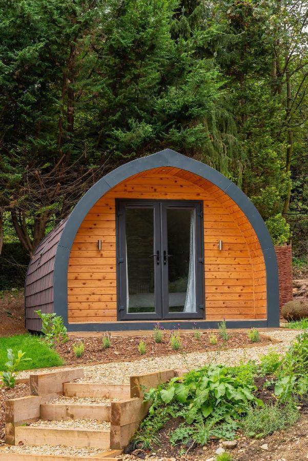 The Plough Inn Cabins Ramsden Esterno foto